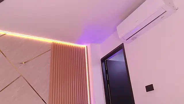 naia_blessed - Naia_blessed's free webcam - UK Sex Cams