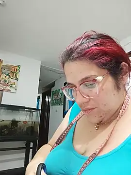 karlythoth@xh webcam