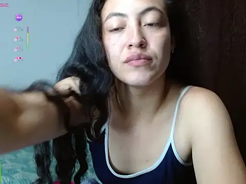 amitlu_ (F young) - ❤️‍🔥​ posture lotus flower  🧘‍♀️​