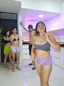 royalgirls_x webcam