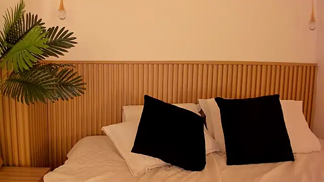 Samantha_Sra_ webcam