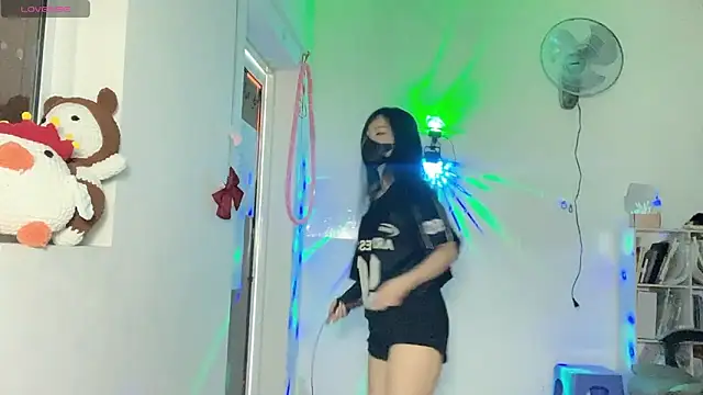 Tieu-May webcam