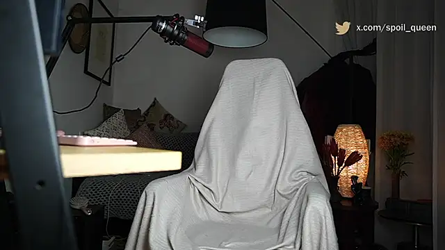 supreme_dominatrix webcam