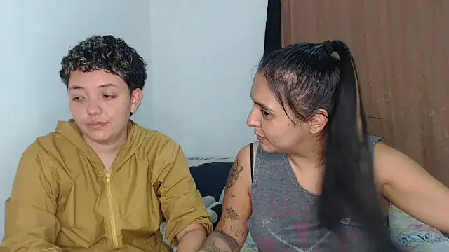 kathy_luisa webcam