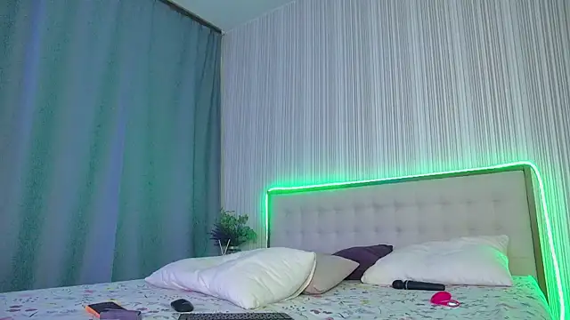 RubyValen webcam