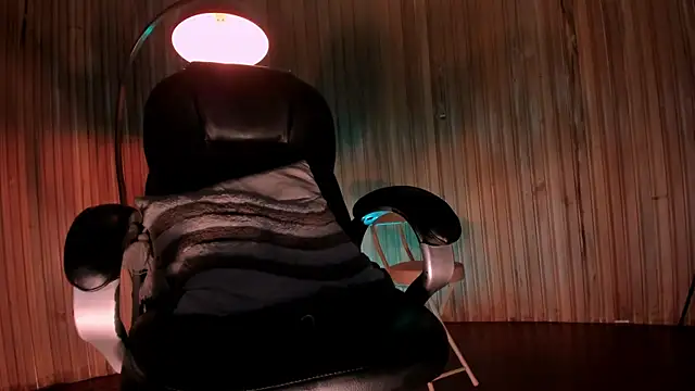 AgathaKondo_ webcam