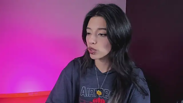 NanakoDollx webcam
