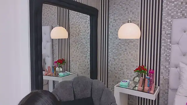 VioletSweetts webcam