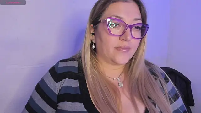 Naty_Mature_ webcam