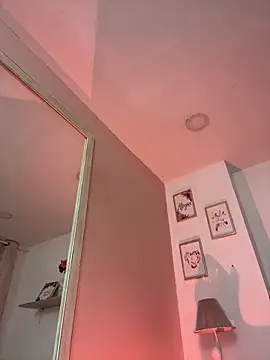 LauraRaider webcam