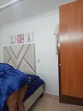 Violet_rousse7 - Offline