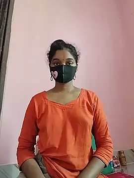 urmi-2 (Ask my age) - 🫦🫦🫦 nude dans 🦸🦸🦸🦸