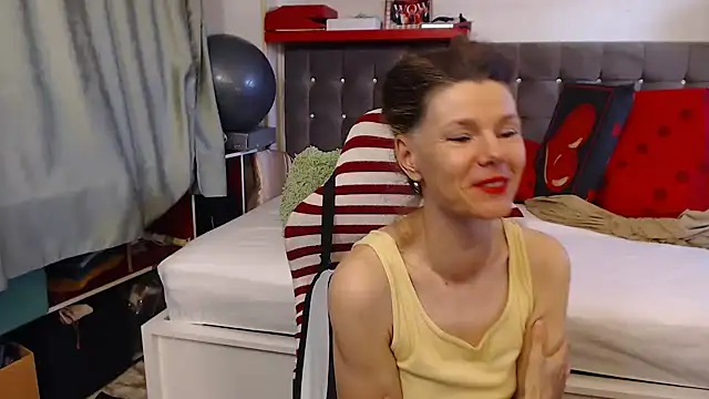 kellyterapy webcam