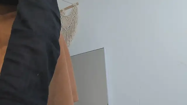 Camilla_Rowen webcam