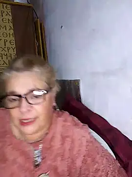 momismilf544 webcam