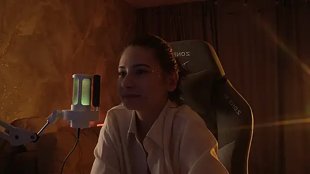 lumenova - LumeNova's free webcam - UK Sex Cams