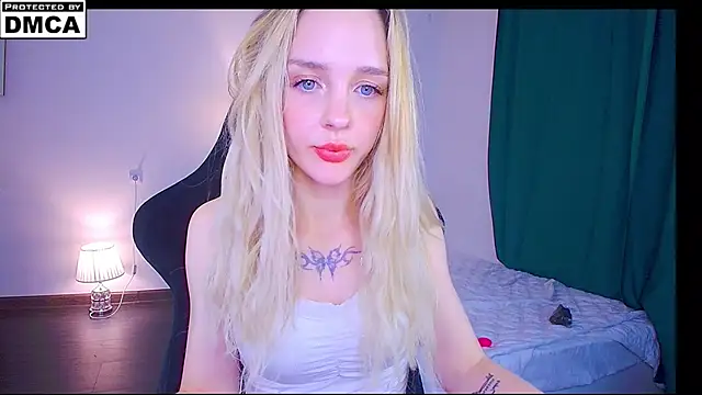 sailormoon666_ - Sailormoon666_'s free webcam - UK Sex Cams
