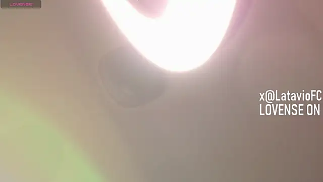 Midnighter_ webcam