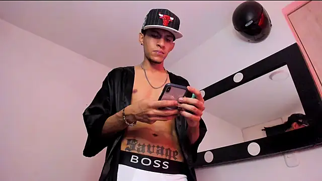 Samuel_Suarez live sex cam