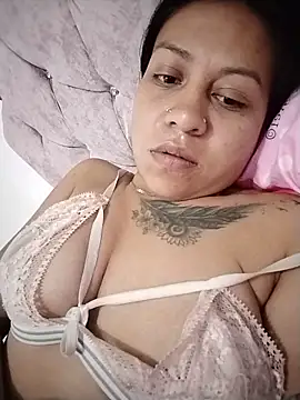 Tiphanydirty3 webcam