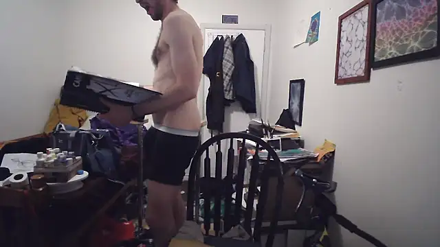 JohnnyMoves webcam