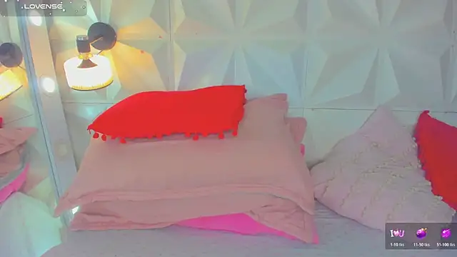 cute_latinaxxx webcam
