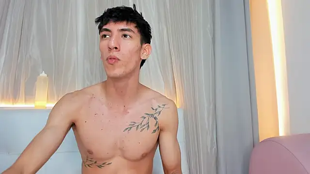 Litzy1_ webcam