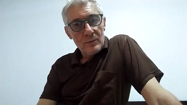 BIGUNCUTHARDCOCK webcam