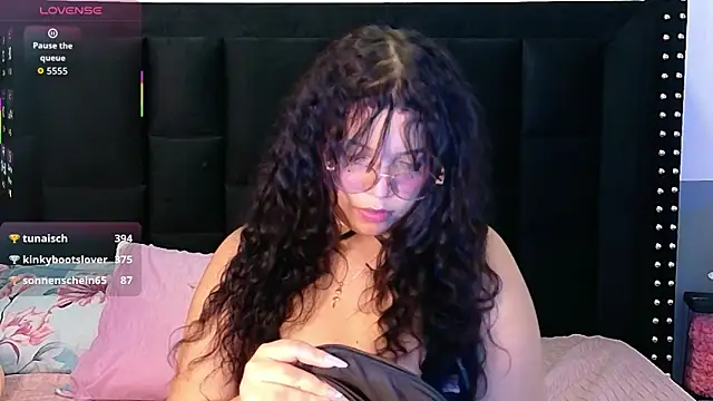 innocenthazel webcam