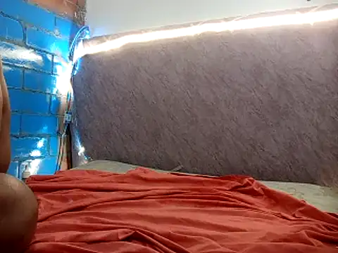 dirty_brownx - Dirty_Brownx's free webcam - UK Sex Cams