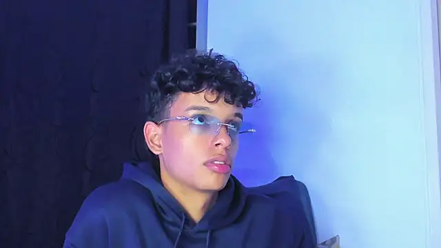 Maxfrost1 webcam