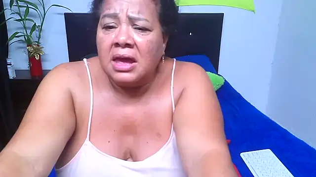 Shanttal0272 webcam