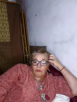 momismilf544 (F mature) - Fuera pillama