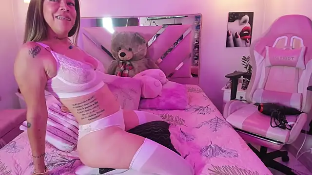 Karly_moon webcam