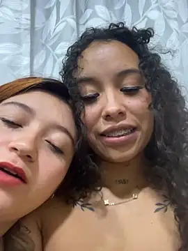MarieLeon webcam