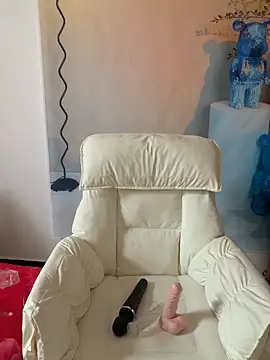Jingjingxiang-520 - Live Cams