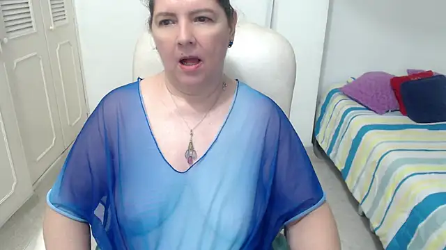 leonela_69 webcam