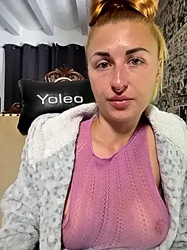 kylie_blck webcam
