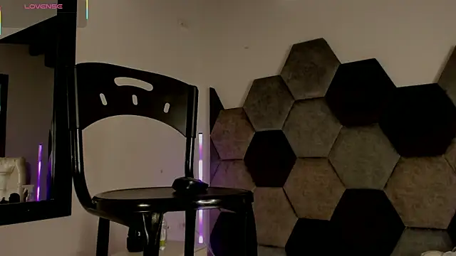 Latrellx7 webcam