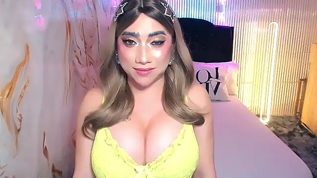 yourTsFantasyBigCock webcam