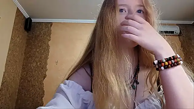 KateVibe_01 webcam