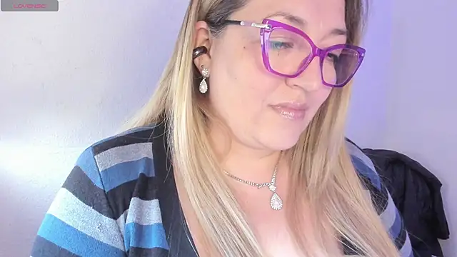 Naty_Mature_