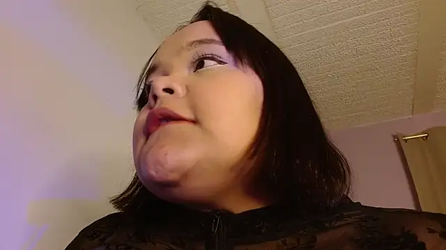 sexychubby___ - Sexychubby___'s free webcam - UK Sex Cams