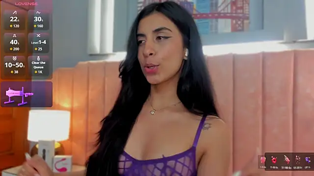 zia_cooper webcam