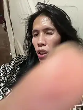 LoveRUBY143 webcam