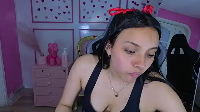 lia_harper_t webcam