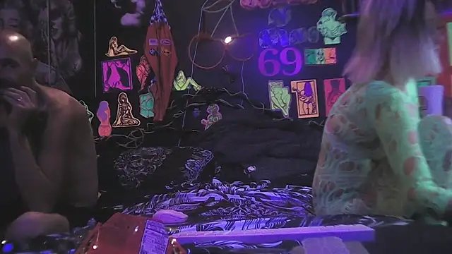 DaddyAndSplashQueen live sex cam