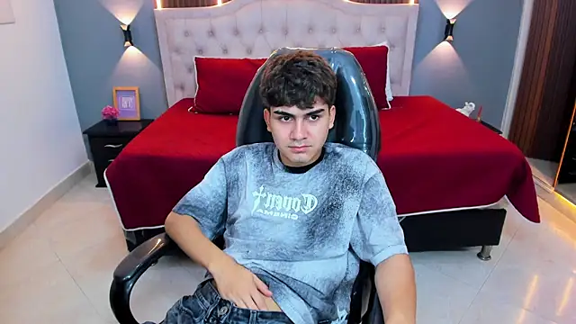Tommy18__ webcam