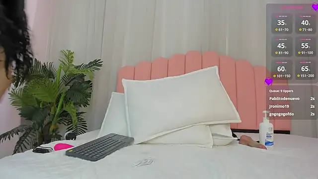 Naty_Rose23 webcam