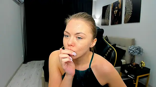 Strawberrye webcam